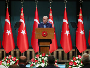 “Her alanda huzurla hayatımızı sürdürebilmemiz, hepimizin aşı olmasına ve aşılarını tamamlamasına bağlıdır”