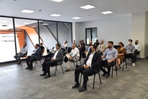 GENÇ İŞ İNSANLARINDAN MODEL FABRİKA’YA ZİYARET