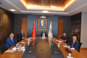 Altunkaya:Milli gemi filosu ve konteyner sistemini kurmak zorundayız