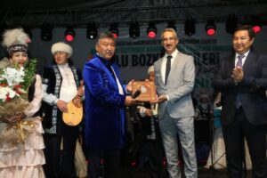 KAZAK RÜZGARI: TEK KELİME MUHTEŞEMDİ