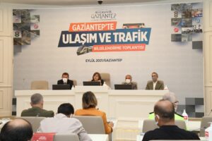 GAZİANTEP’TE ULAŞIM VE TRAFİK MASAYA YATIRILDI