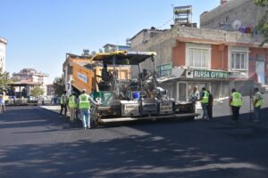 ŞAHİNBEY’DE ASFALT ÇALIŞMALARINI SÜRDÜRÜYOR