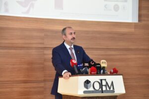 GÜL: 6 ŞUBATTA VATANDAŞLARIMIZ BÜYÜK BİR DAYANIŞMA HİKAYESİ YAZMIŞTIR