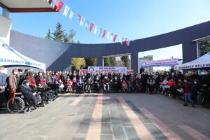 ŞAHİNBEY BELEDİYESİ’NDEN 2.762 VATANDAŞA AKÜLÜ VE MANUEL TEKERLEKLİ SANDALYE
