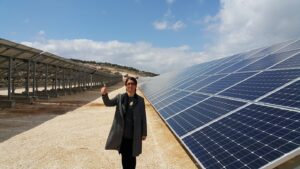 EMO BAŞKANI ARIKAN: ÇATI GÜNEŞ ENERJİ SANTRALLERİNDE BİRİKEN KARA DİKKAT ÇEKTİ