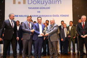 <strong>Halı İhracatının Yıldızları Ödülleri Sahiplerini Buldu</strong>