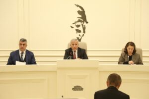 BÜYÜKŞEHİR’DEN TOPLU ULAŞIM ESNAFINA VE ÖĞRENCİYE DESTEK