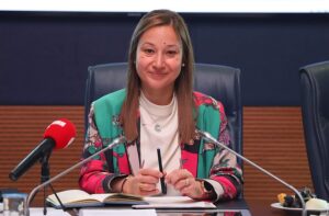 <strong>DERYA BAKBAK MECLİS ARAŞTIRMA KOMİSYONU’NA ÜYE SEÇİLDİ</strong>