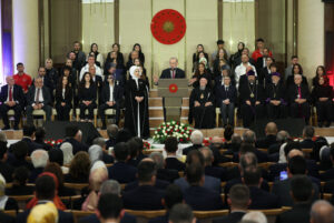 CUMHURBAŞKANI ERDOĞAN YEMİN TÖRENİNDEN SONRA GÖREVE BAŞLADI(Video Habar-Halil Eyyupoğlu)
