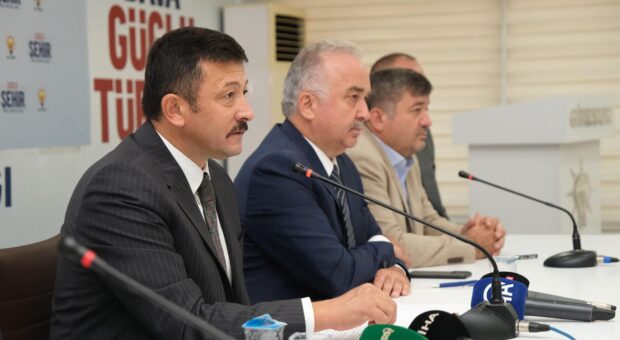 EMEKLİYE 29 EKİMDE 5 BİN TL ZAM MI GELİYOR?