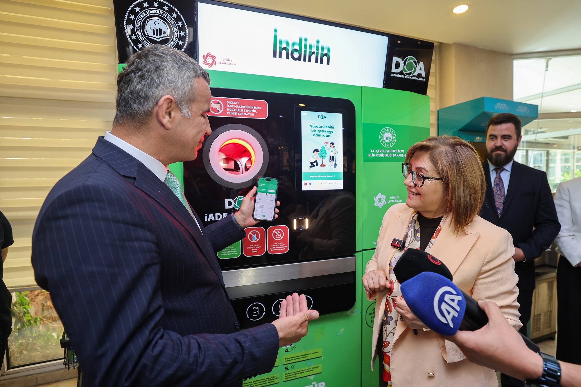 FATMA ŞAHİN: HER ŞİŞEYE 25 KURUŞ TEŞVİK(Video Haber)