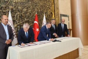 ŞAHİNBEY BELEDİYESİ’NDEN ÇİFTÇİLERE TOHUMU VE GÜBRE DESTEĞİ (Video Haber-Halil Eyyupoğlu)