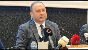 GÜÇYETMEZ:ÖĞRENCİLERİMİZİ KARANLIĞA MAHKUM ETMEYİN