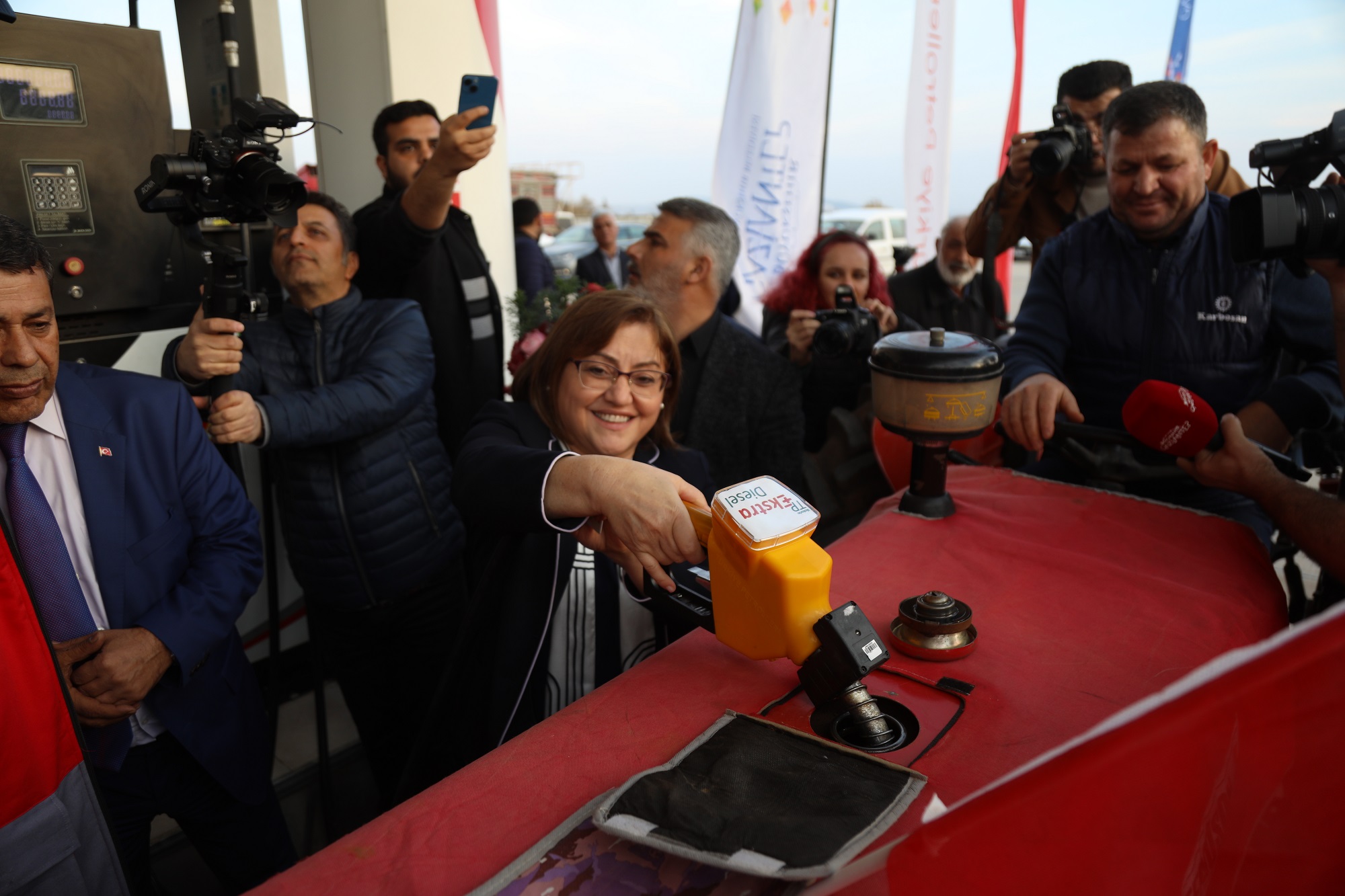 GAZİANTEP BÜYÜKŞEHİR’İN MAZOT DESTEĞİ BAŞLADI