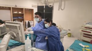 DR. ERSİN ARSLAN’DA MİKRODALGA ABLASYON YÖNTEMİYLE AMELİYATSIZ TİROİD TEDAVİSİ BAŞLADI