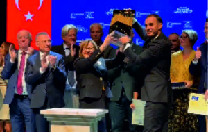 Avrupa Ödülü Canlı Yayın