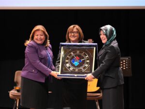 HKÜ’NDE 24 KASIM ÖĞRETMENLER GÜNÜ COŞKUSU