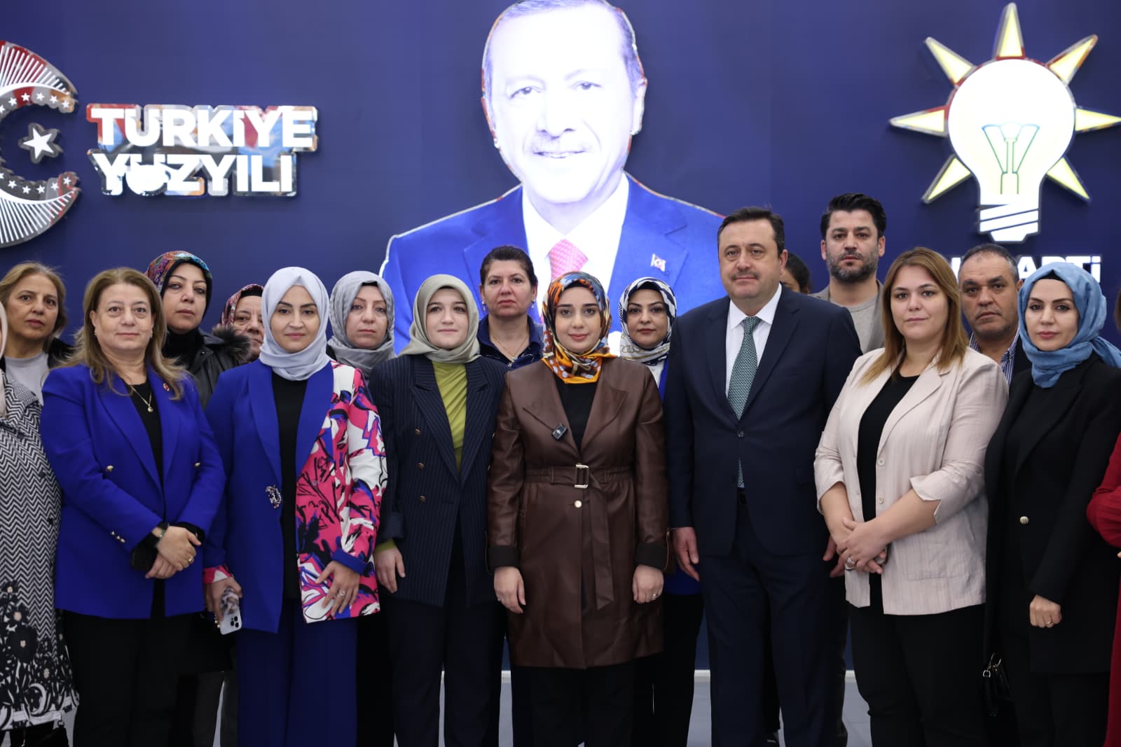 ŞAHİN, “KADINA YÖNELİK ŞİDDETLE MÜCADELE 23 YILLIK DEVLET POLİTİKAMIZDIR”