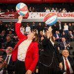 HERŞEYİ İLE MÜKEMMEL BİR KAMİL OCAK STADI