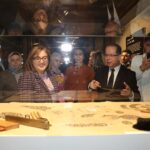 AİLE TEMALI AYET VE HADİSLER SANATLA BULUŞTU