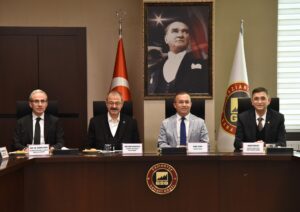 GSO EV SAHİPLİĞİNDE “SANAYİDE DİJİTAL DÖNÜŞÜM VE YAPAY ZEKA” KONUSU ELE ALINDI