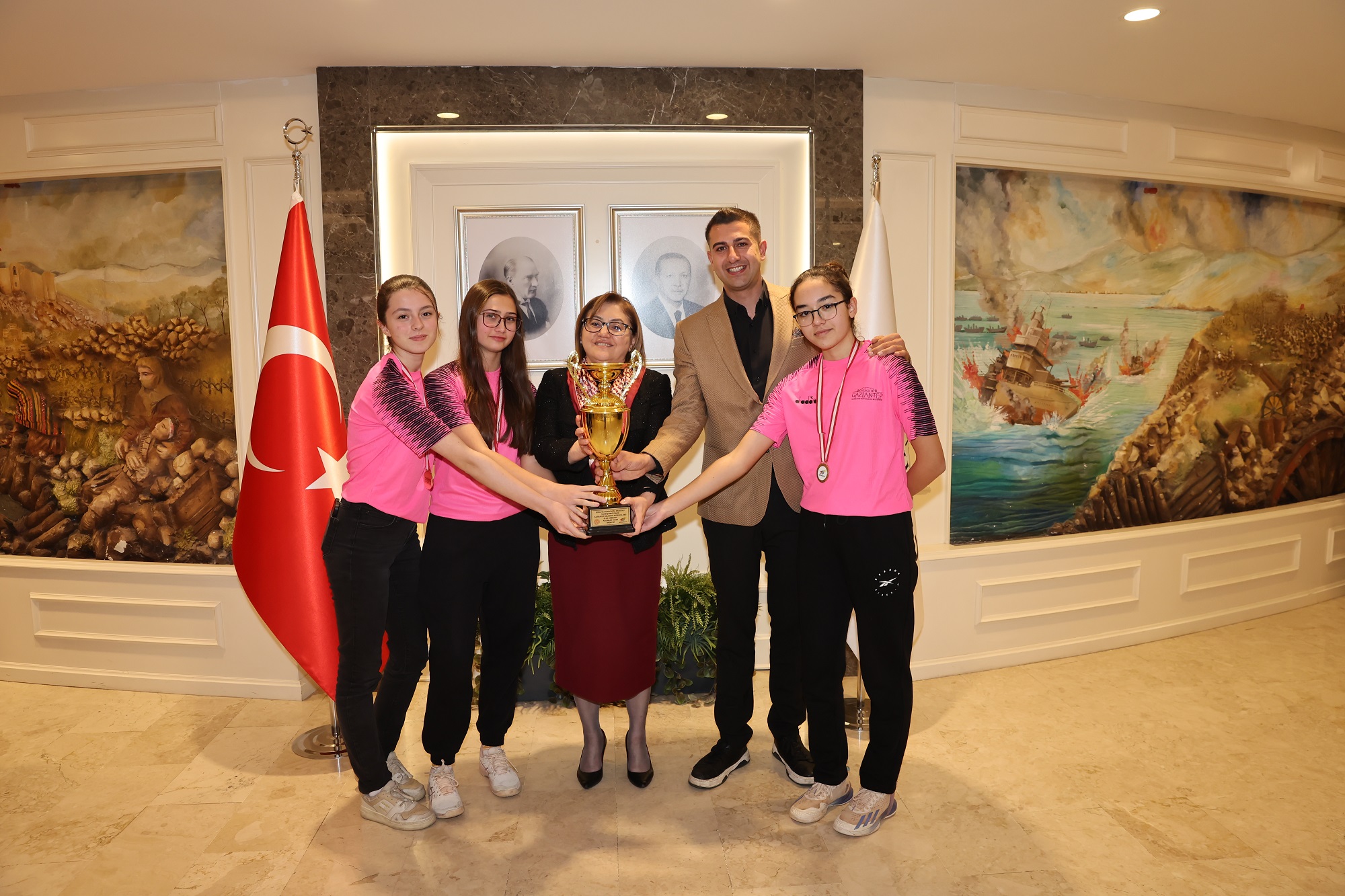 FATMA ŞAHİN:ŞAMPİYON FATMA ÇOBAN PARALİMPİKTE ROL MODEL