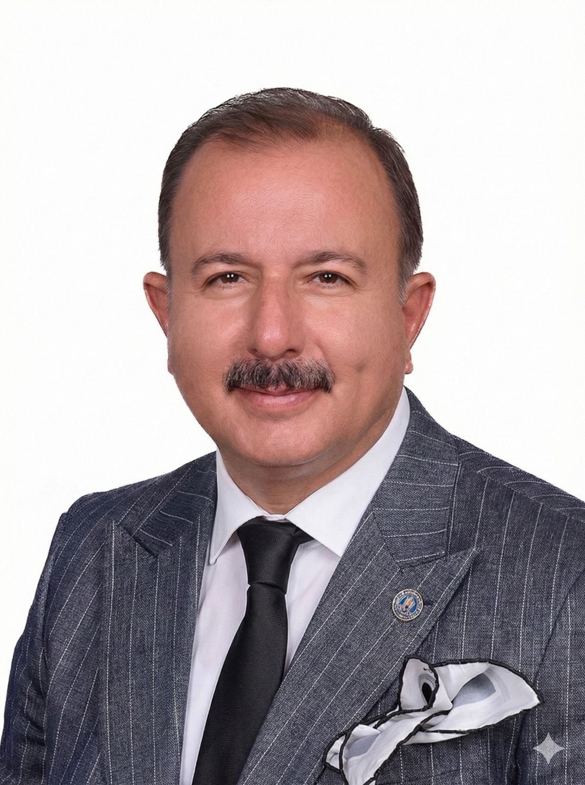 AYAKKABICILARDA EMİN İNCE RÜZGARI ESİYOR