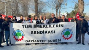 AÇLIK SINIRINDA YAŞAYAN EMEKLİLERDEN BİRLİK OLMA ÇAĞRISI