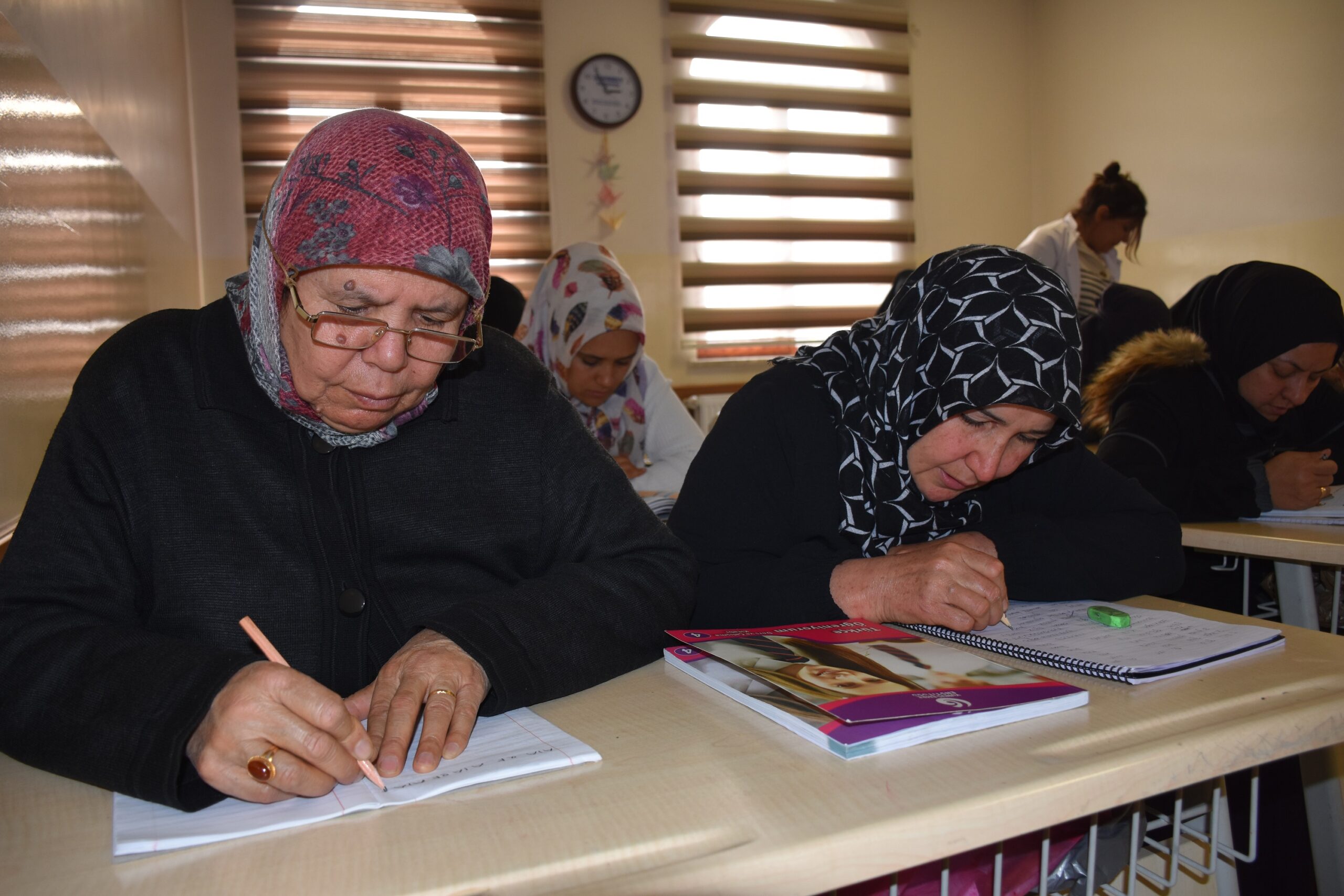 ŞAHİNBEY BELEDİYESİ’NDEN ANLAMLI EĞİTİM DESTEĞİ