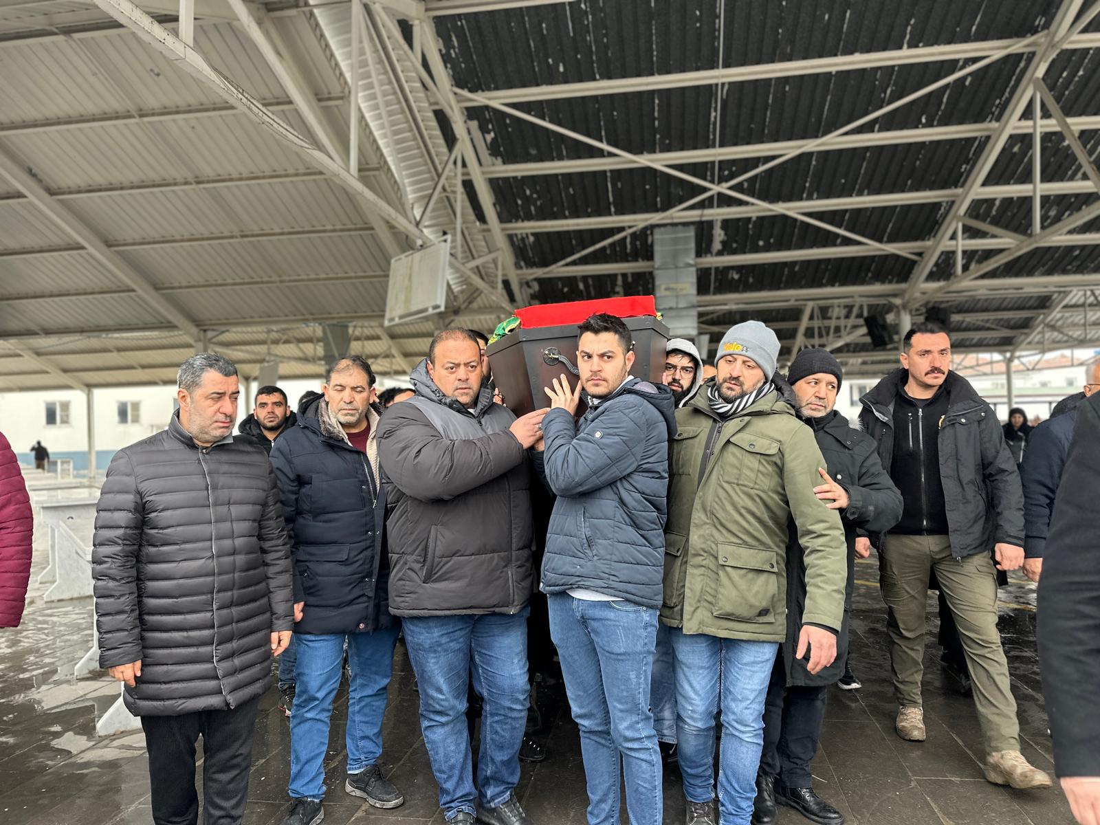 YUNANLI TARAFINDAN ÖLDÜRÜLEN GURBETÇİYE SON GÖREV