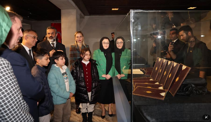 HAREMEYN HATIRALARI, KUTSAL YOLCULUĞUN İZLERİ SERGİSİ AÇILDI