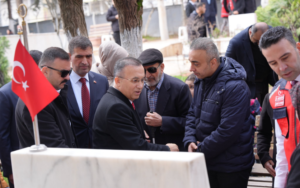 ÇANAKKALE ŞEHİTLERİ ANILDI