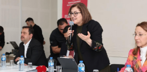 BÜYÜKŞEHİR’İN RAMAZAN SOFRASI BU KEZ İSLAHİYE’DE KURULDU