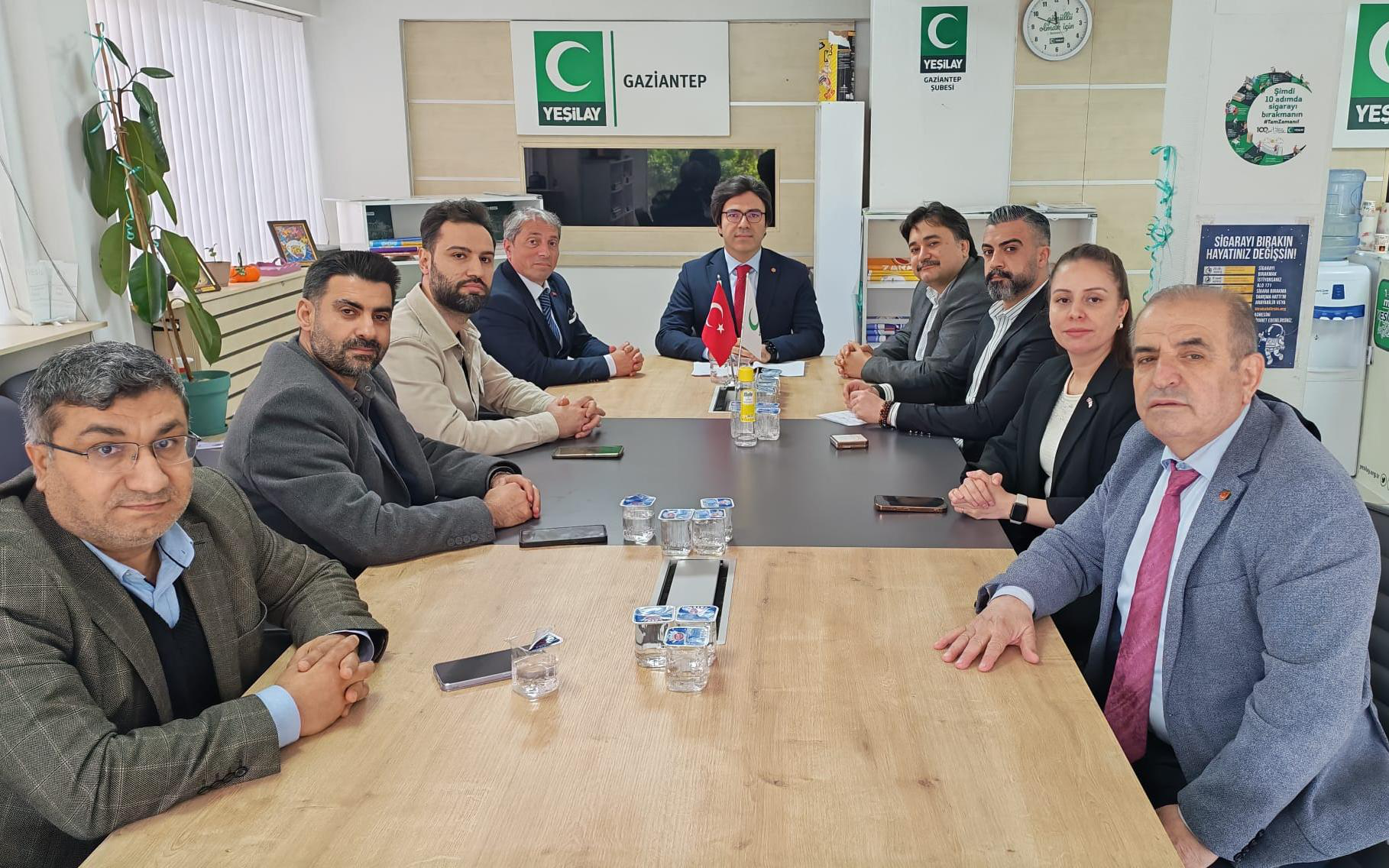 DİJİTAL TEHLİKE BÜYÜYOR: YEŞİLAY GAZİANTEP’TEN KRİTİK TOPLANTI