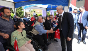 ŞAHİNBEY BELEDİYESİ’NDEN ENGELLİ 5.010 VATANDAŞA AKÜLÜ VE MANUEL TEKERLEKLİ SANDALYE