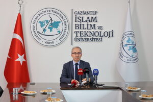 İSLAM DÜNYASININ ÜNİVERSİTE LİDERLERİ GİBTÜ’ DE GAZİANTEP’TE BULUŞUYOR (Video Haber)