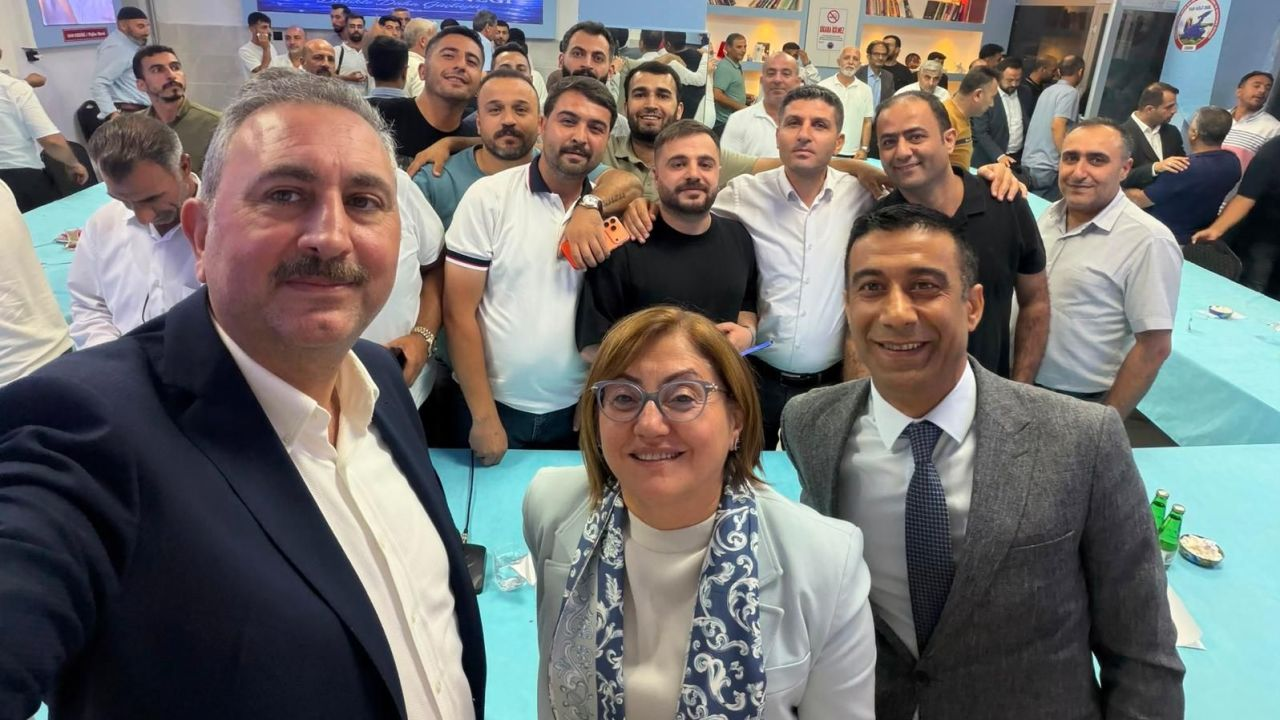  VANLILARDAN TERÖRSÜZ TÜRKİYE SÜRECİNE DESTEK