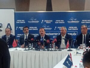 AĞIRALİOĞLU: ENFLASYON BİR VERGİ SİSTEMİDİR