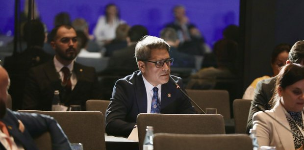 ALİ ŞAHİN TİRAN’DA AB GENİŞLEME SÜRECİNDE PARLAMENTOLARIN ROLÜNÜ DEĞERLENDİRDİ