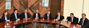 HALICILAR FRANSA PİYASASINI ZORLUYOR