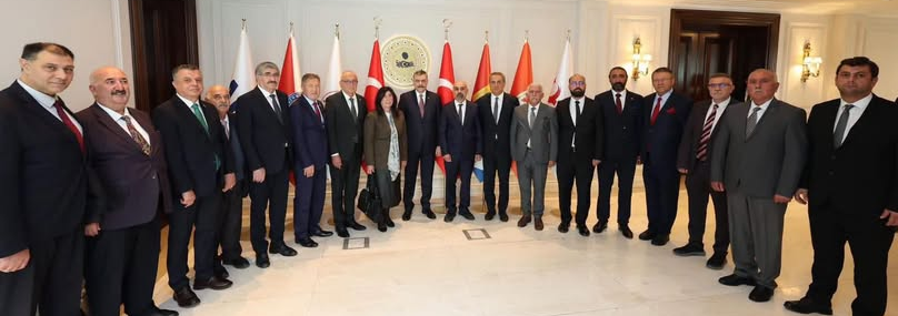 ALEVİ KURULUŞLARI İÇİŞLERİ BAKANI ÇİFTÇİ İLE BİRARAYA GELDİ