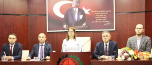 EMO’DAN “ELEKTRİKLİ ARAÇLAR VE SÜRDÜRÜLEBİLİRLİK” PANELİ